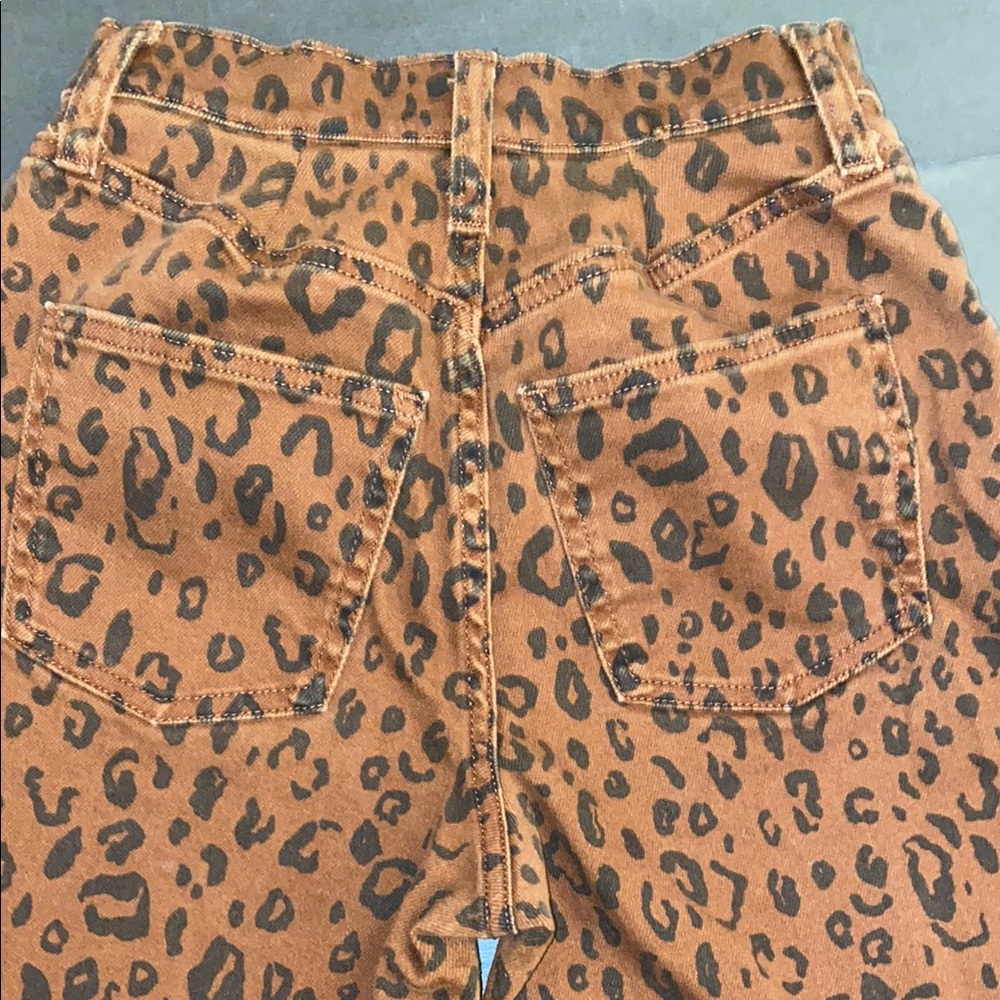 Universal Thread Womens 0/25R Vintsge Straight Leg Jeans Brown Leopard - Picture 8 of 14